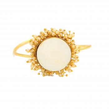 Gold Plated Pearl and MOP Stone Seated Bracelet - Classic Elegance and Natural Beauty
